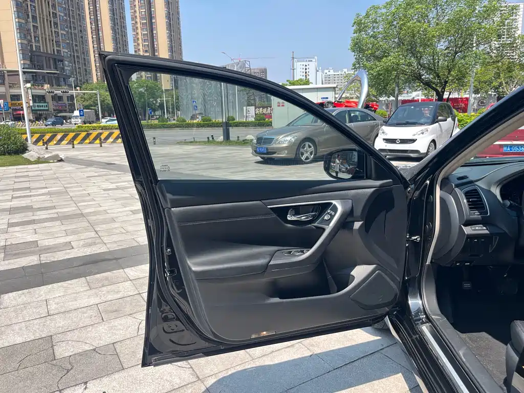 Nissan Altima 2016 Facelift 2.0L XL Comfort Edition