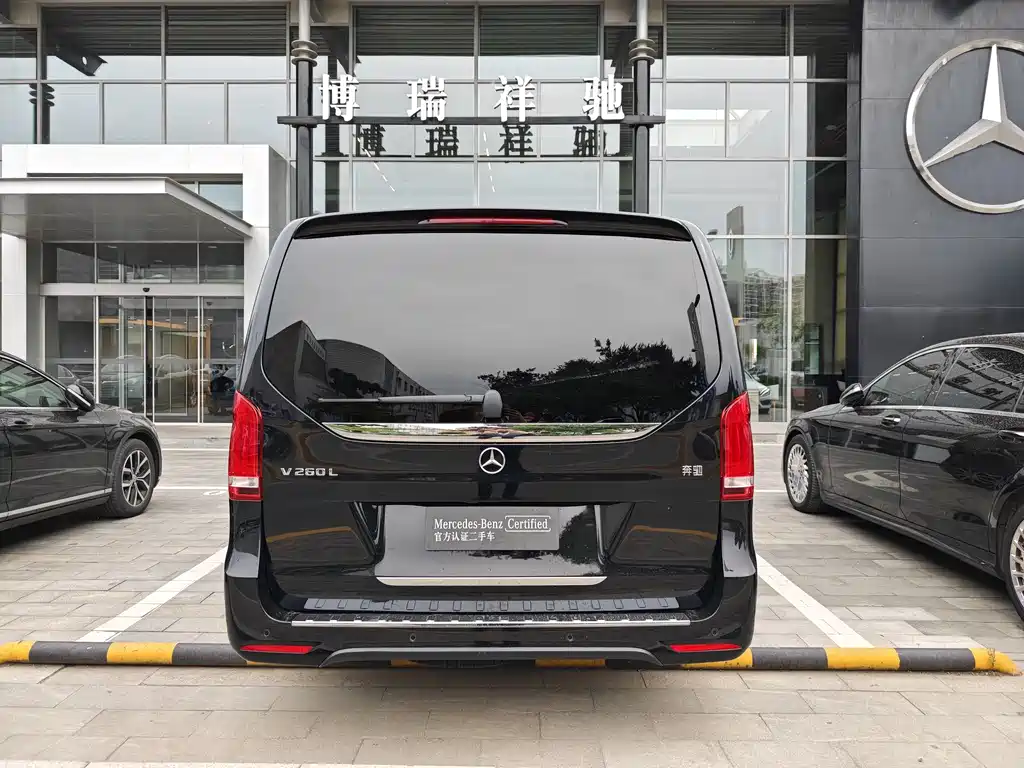 Mercedes-Benz V-Class 2021 V 260 L Long Wheelbase Luxury Edition