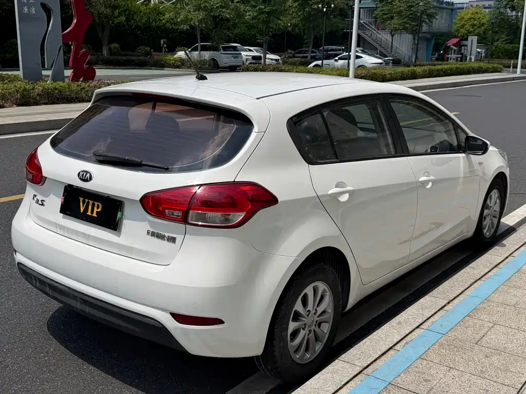 Kia K3S 2014 1.6L Automatic GL