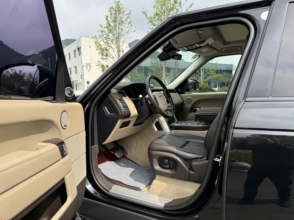 2017 Range Rover 3.0 SC V6 Vogue