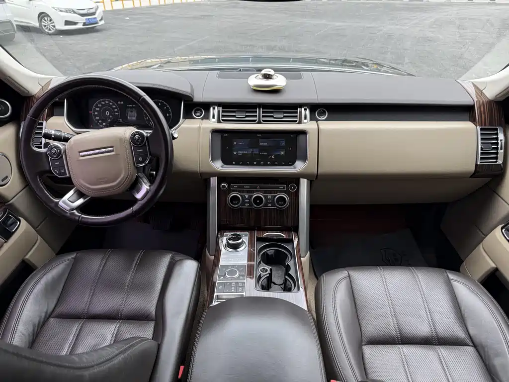 2017 Range Rover 3.0 SC V6 Vogue
