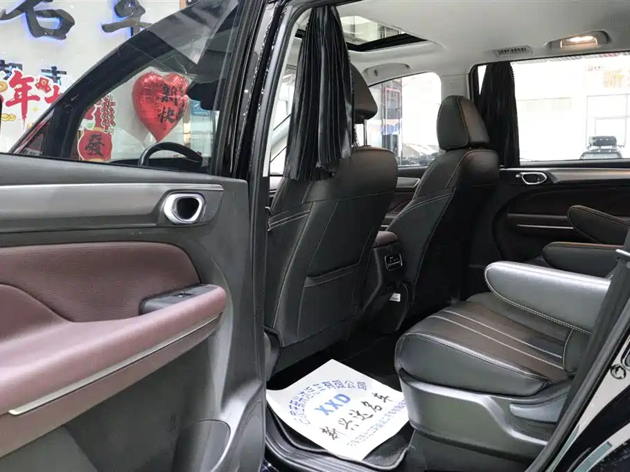 GAC Trumpchi M6 2023 PRO 270T DCT Luxury Edition