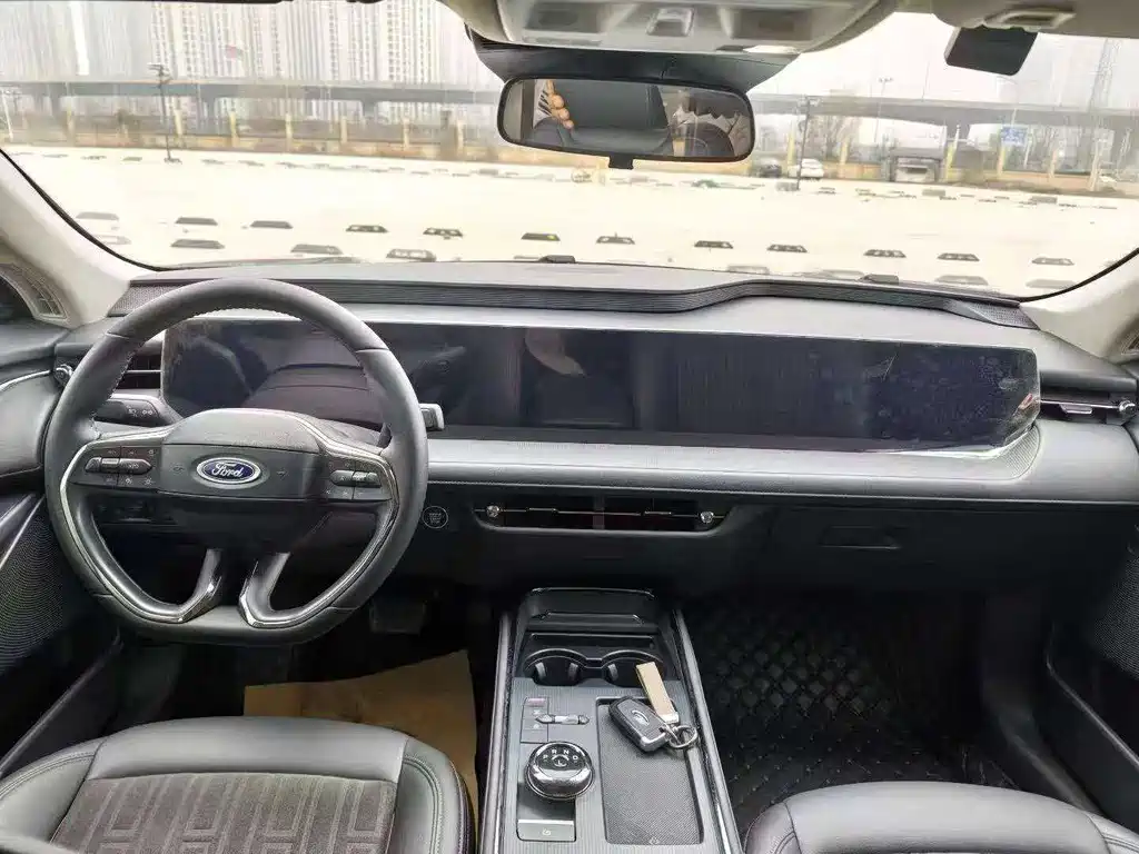 Ford Mondeo 2023 EcoBoost 245 Luxury Edition