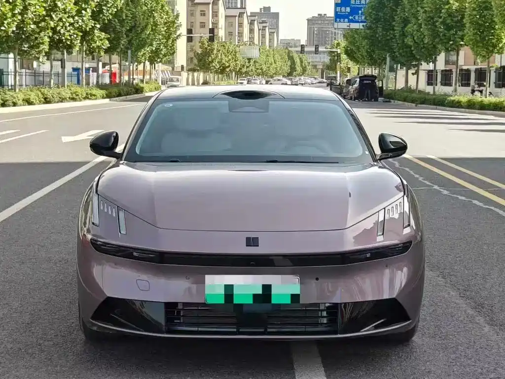 Lynk & Co 10 2025 240 AWD Ultra