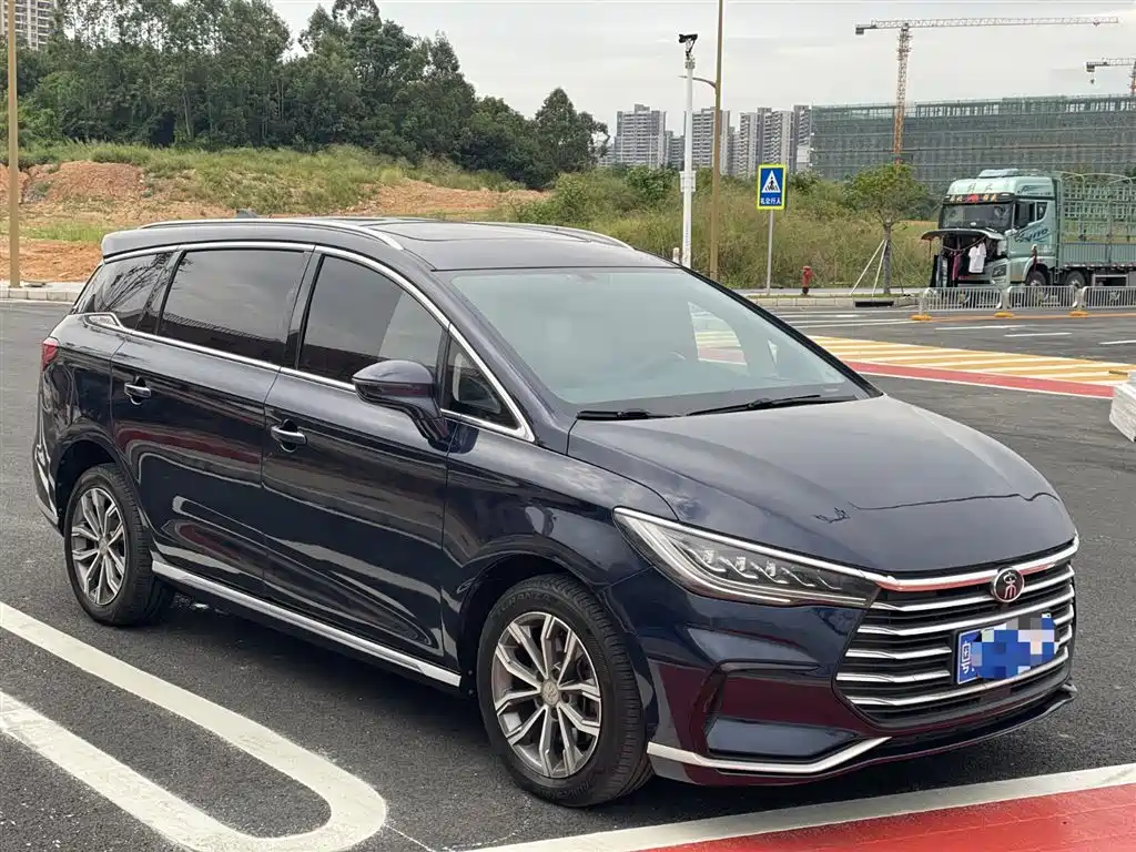 BYD Song MAX 2021 Upgraded Edition 1.5T Automatic Luxury 7-Seater