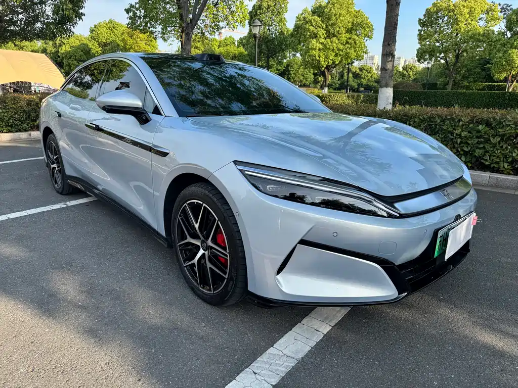 BYD Han L 2025 EV AWD LiDAR Flagship Edition