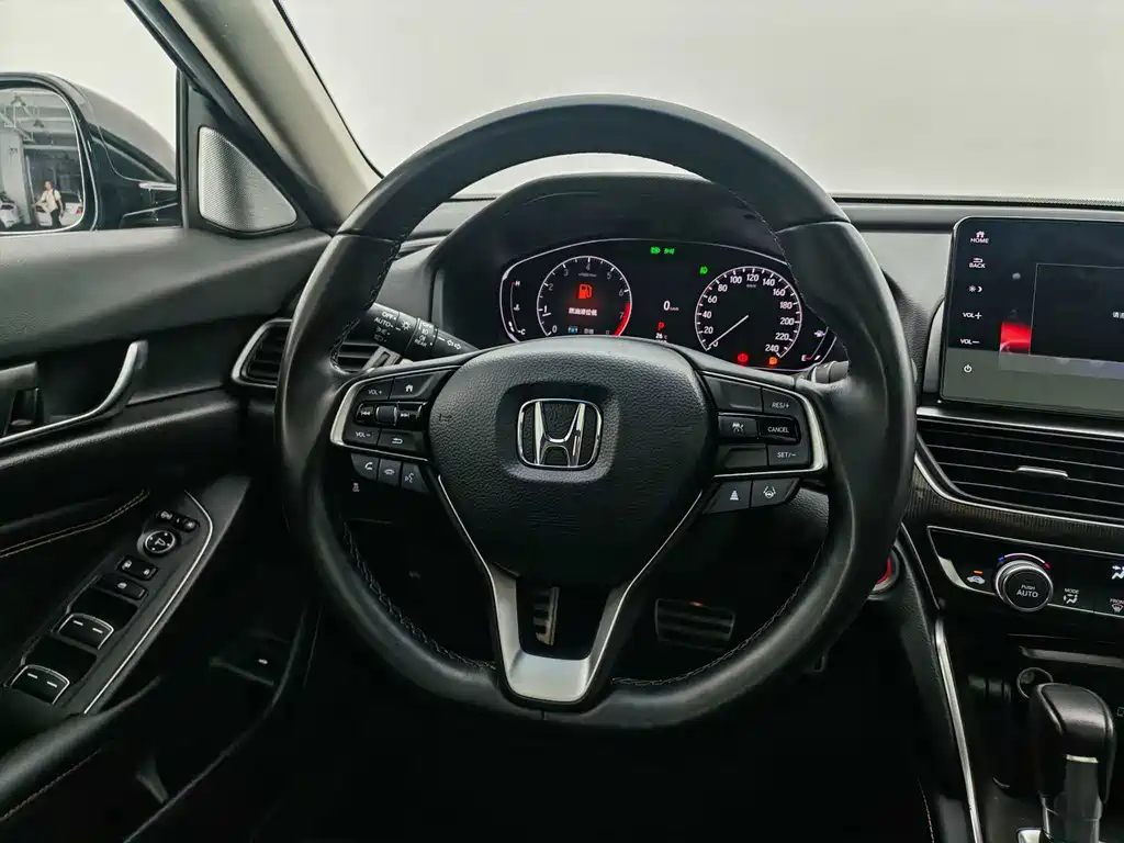 Accord 2022 260TURBO Phantom Night Premium Edition