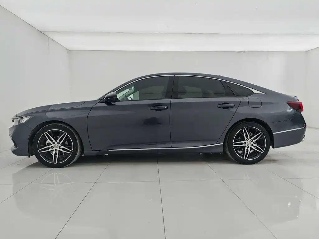 Accord 2022 260TURBO Phantom Night Premium Edition