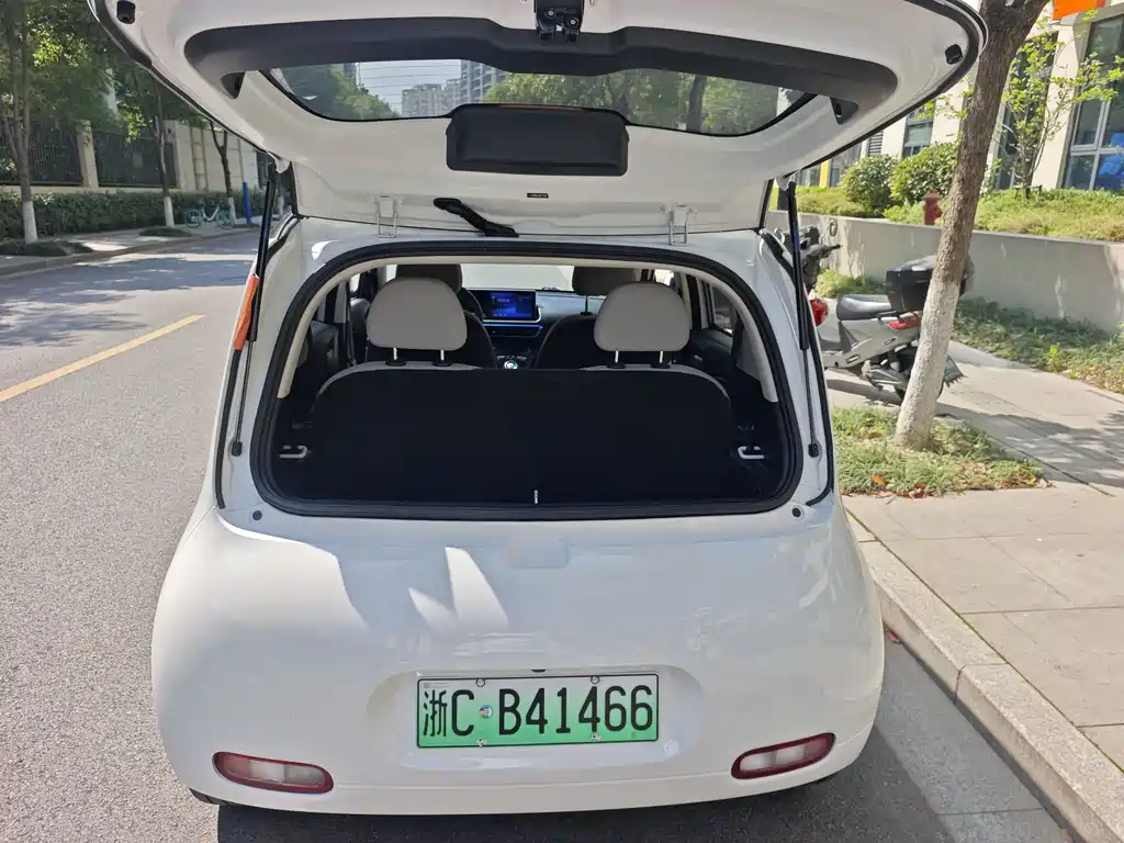 ORA White Cat 2022 Upgraded Edition 305km Luxury NCM