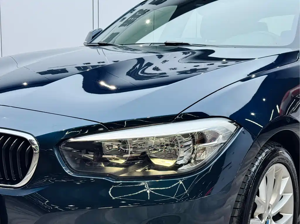 BMW 1 Series (import) 2015 120i Leading Edition