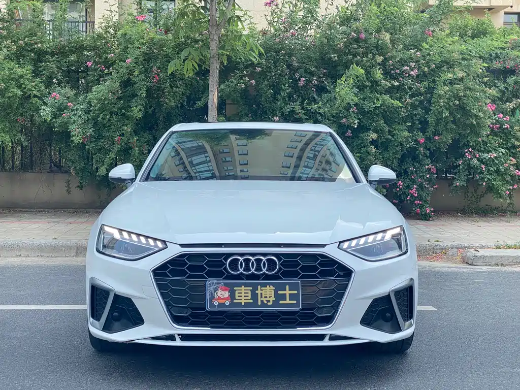 Audi A4L 2020 40 TFSI Fashion Dynamic Edition