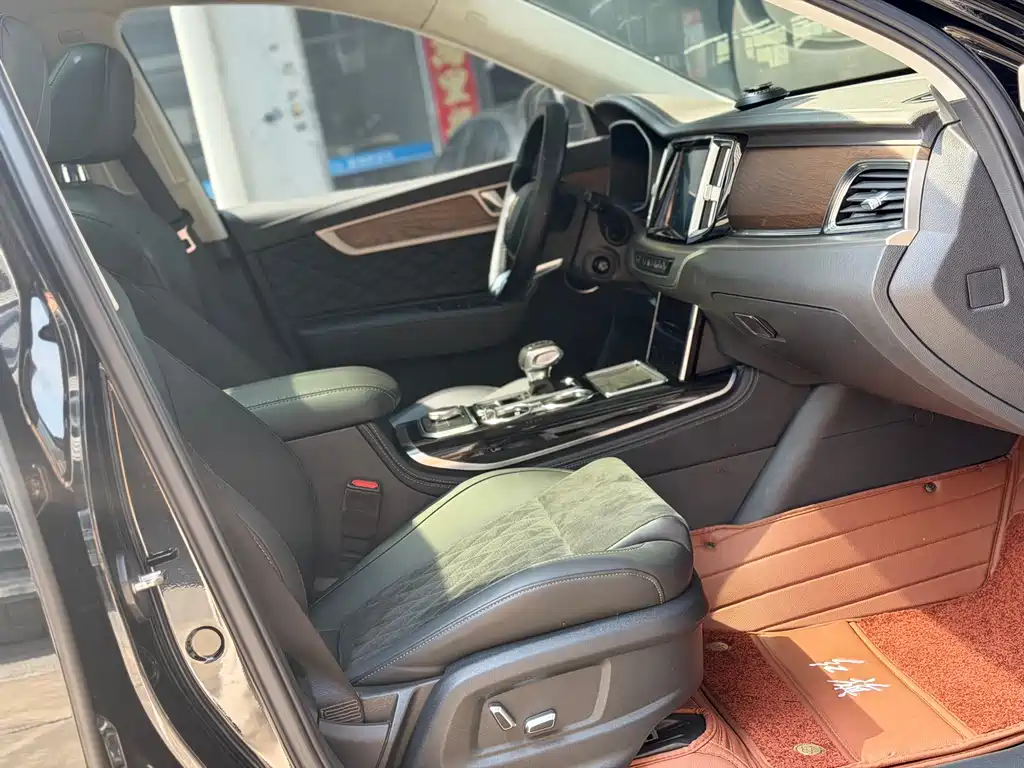 Hongqi HS7 2021 2.0T DCT 2WD Premium
