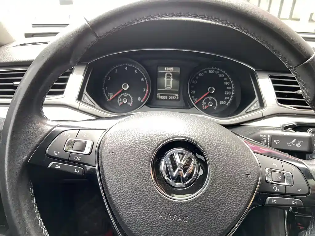 Volkswagen Passat 2017 330TSI DSG Prestige Edition