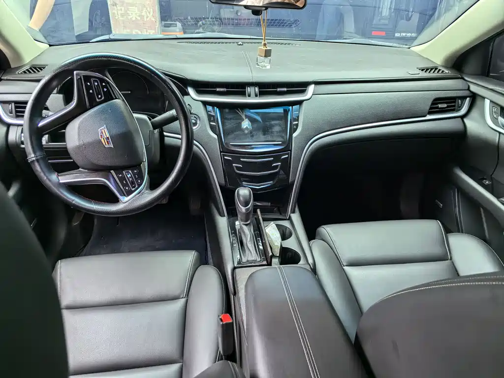 Cadillac XTS 2018 28T Tech