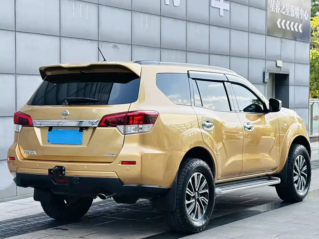Nissan Terra 2018 2.5L Automatic 4WD Luxury Edition
