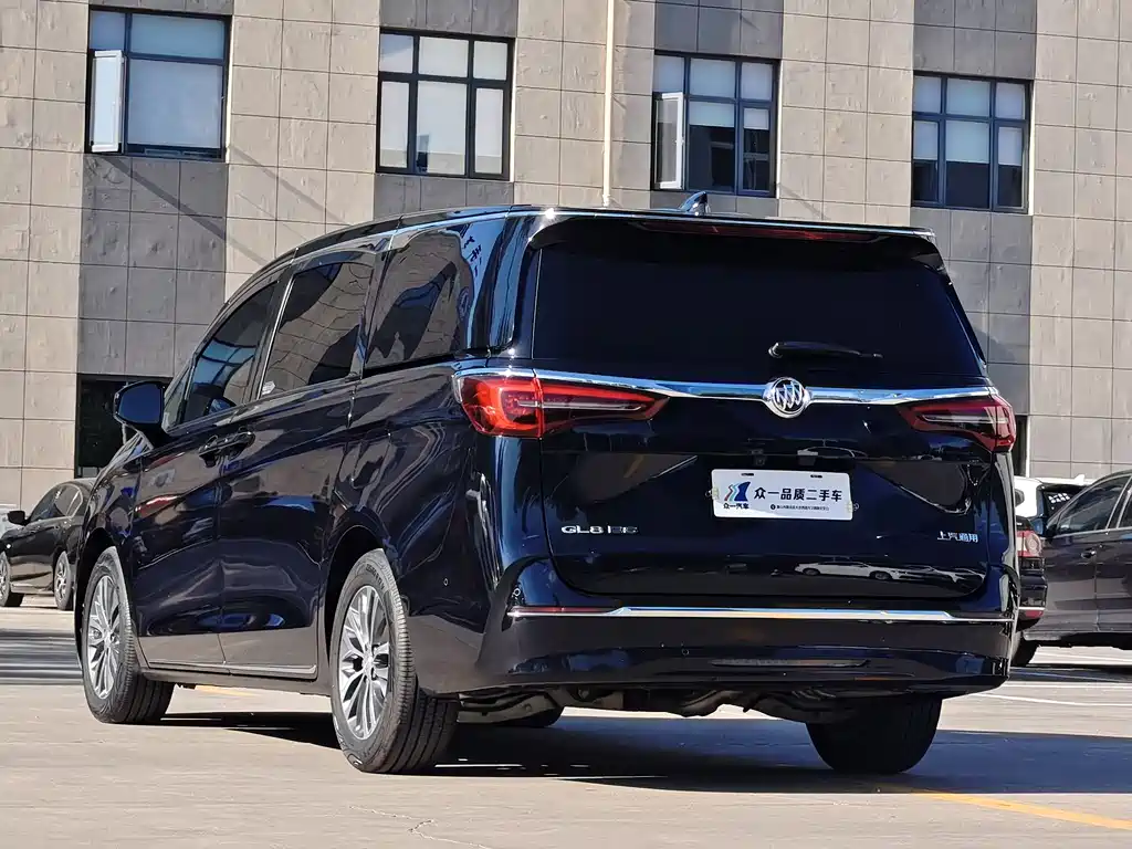 Buick GL8 2023 ES Land Business Class Premium Edition
