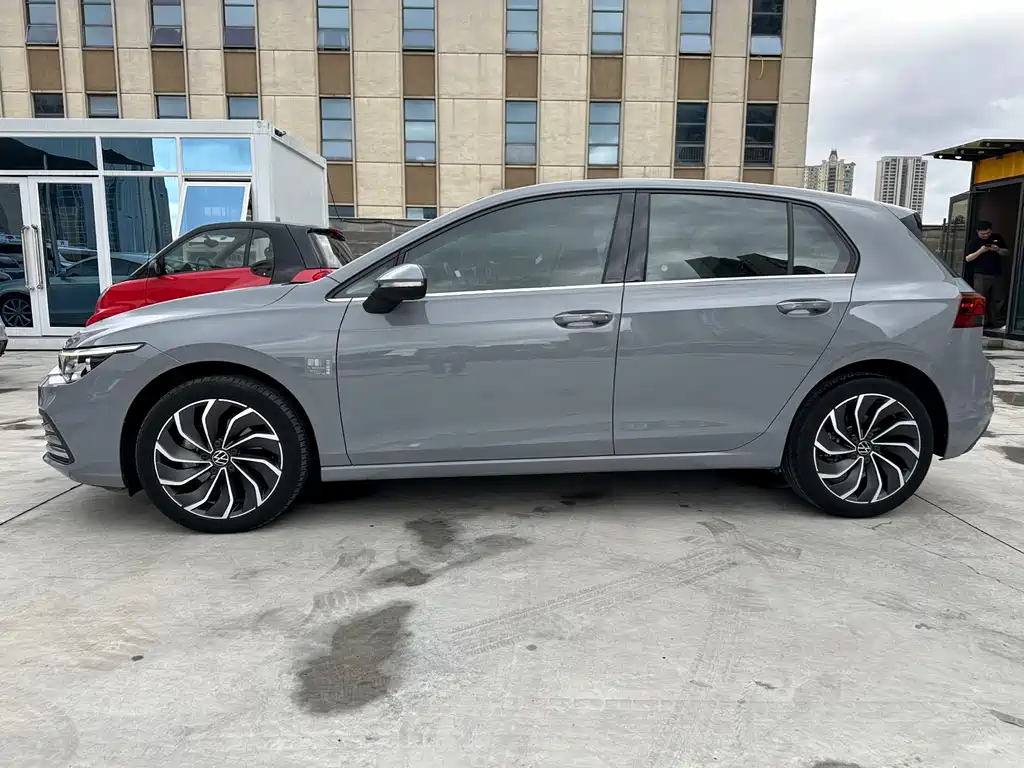 Volkswagen Golf 2021 280TSI DSG Pro