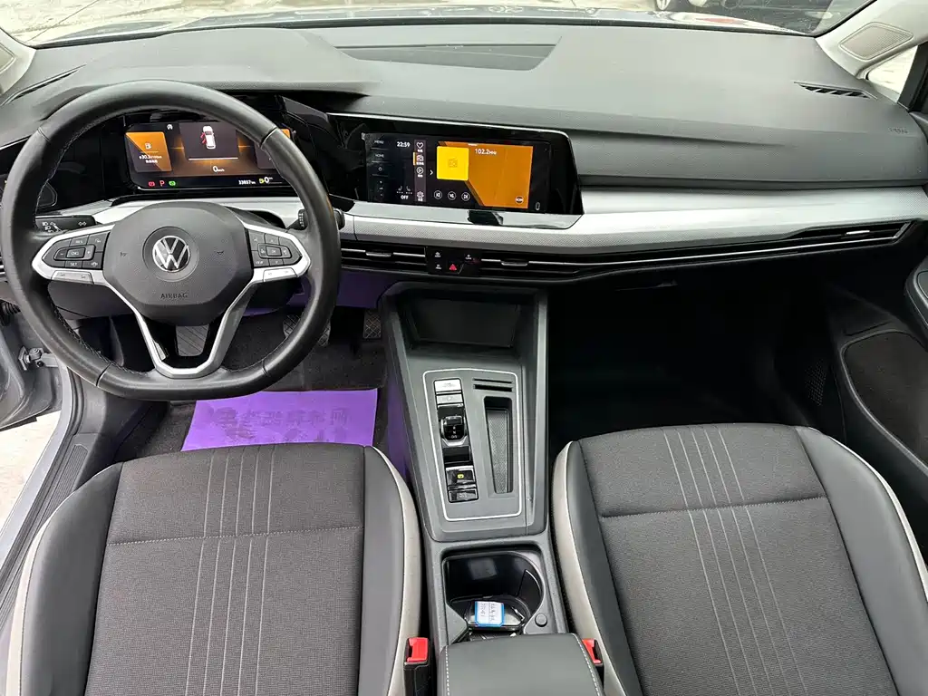 Volkswagen Golf 2021 280TSI DSG Pro