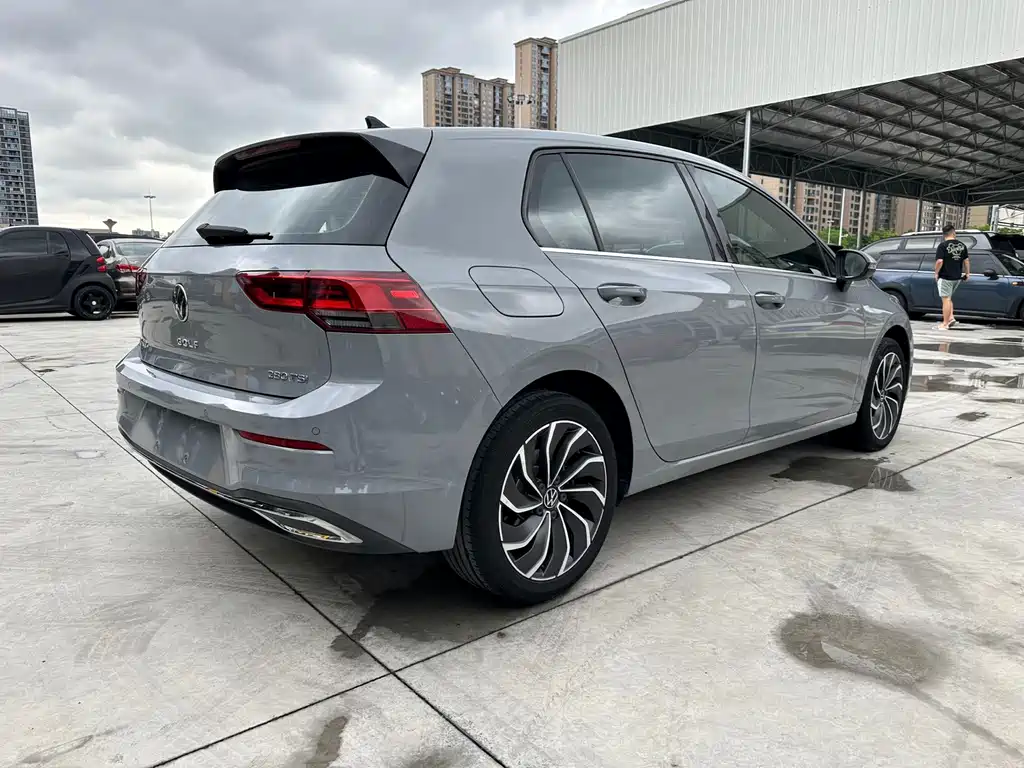 Volkswagen Golf 2021 280TSI DSG Pro
