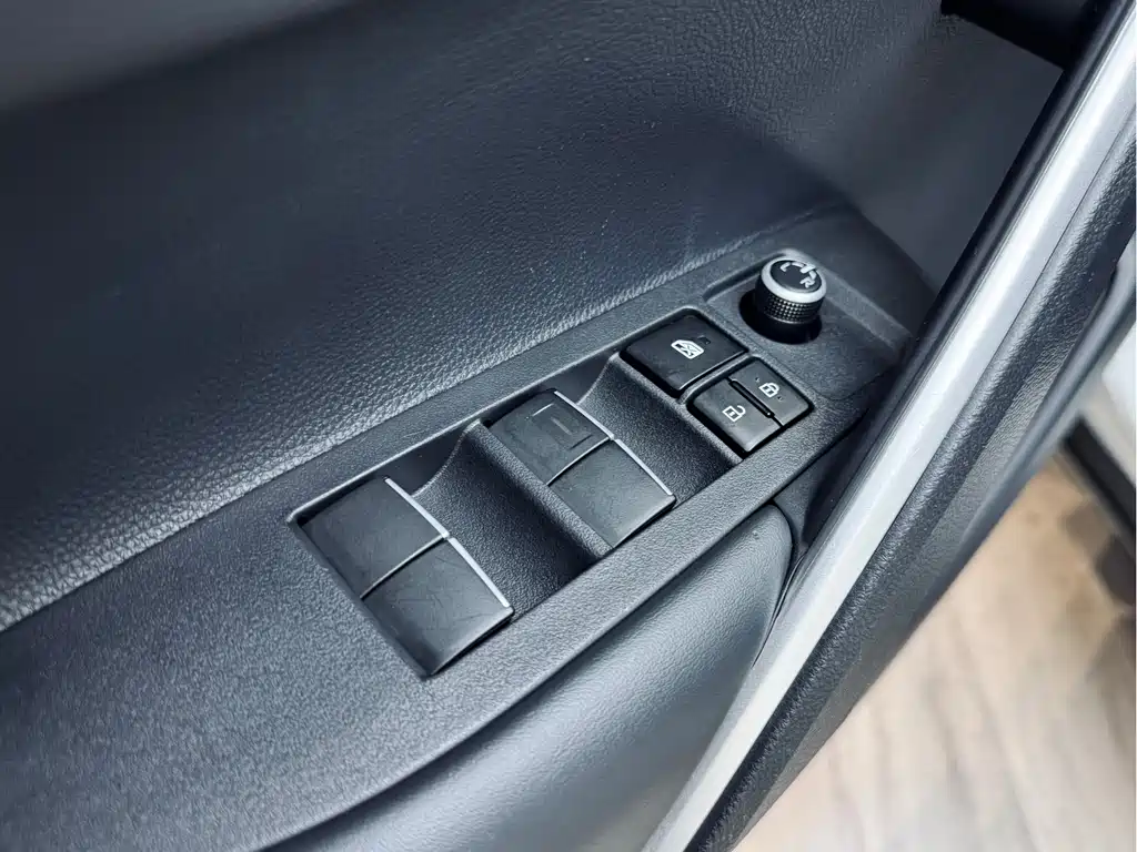 Frontlander 2023 2.0L CVT Luxury Edition