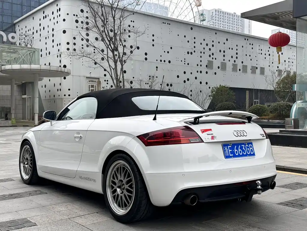 Audi TTS 2011 TTS Roadster 2.0TFSI quattro