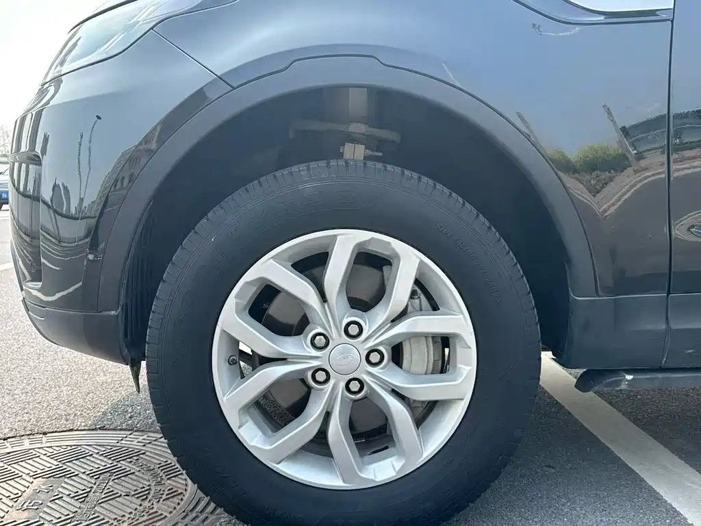 Land Rover Discovery 2017 3.0 SC V6 SE