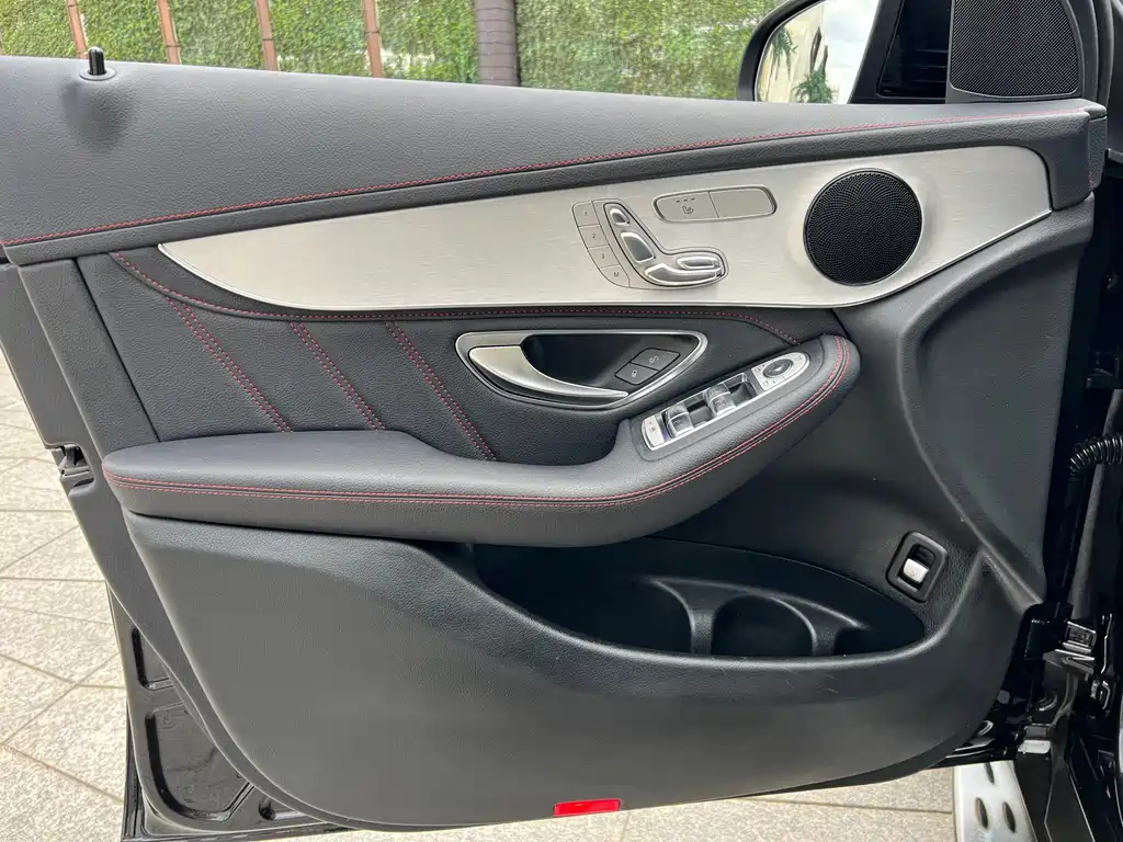 Mercedes-AMG GLC 43 4MATIC 2017