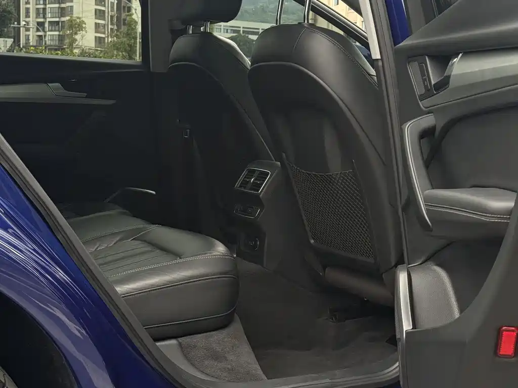 Audi Q5L 2020 40 TFSI Progressive