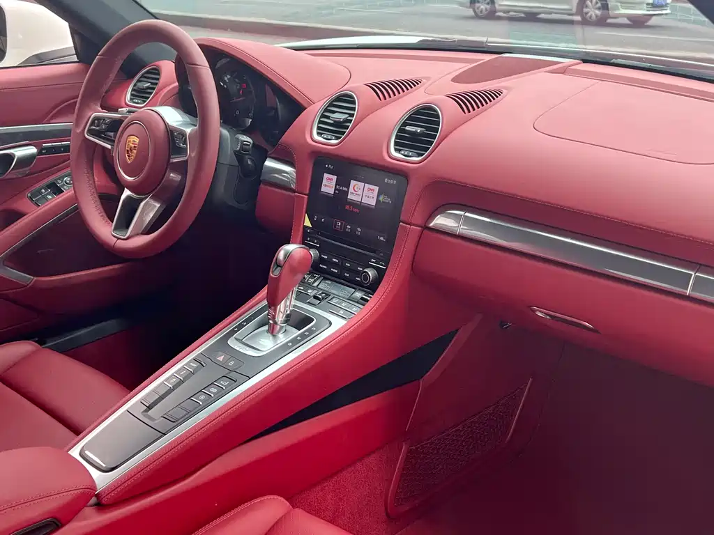 Porsche 718 Cayman 2.0T 2022