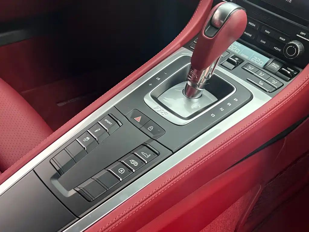 Porsche 718 Cayman 2.0T 2022