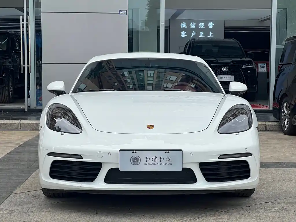 Porsche 718 Cayman 2.0T 2022