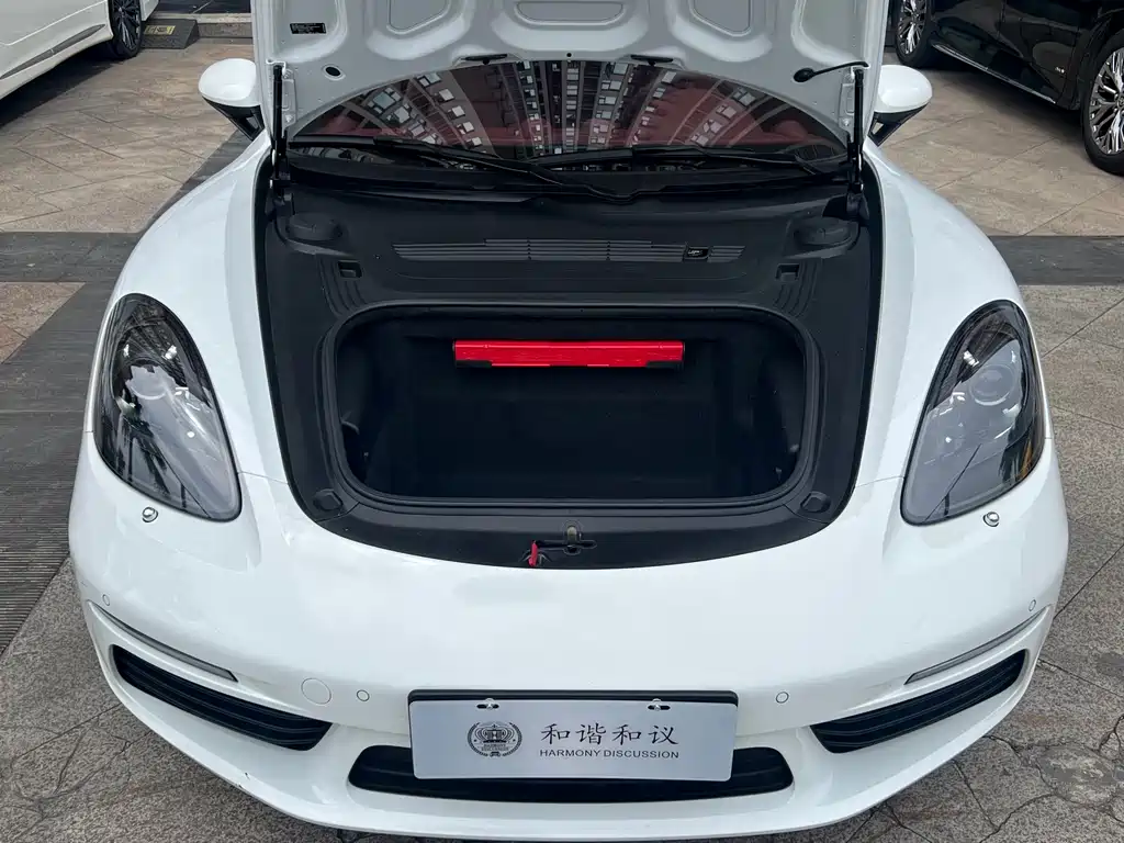 Porsche 718 Cayman 2.0T 2022