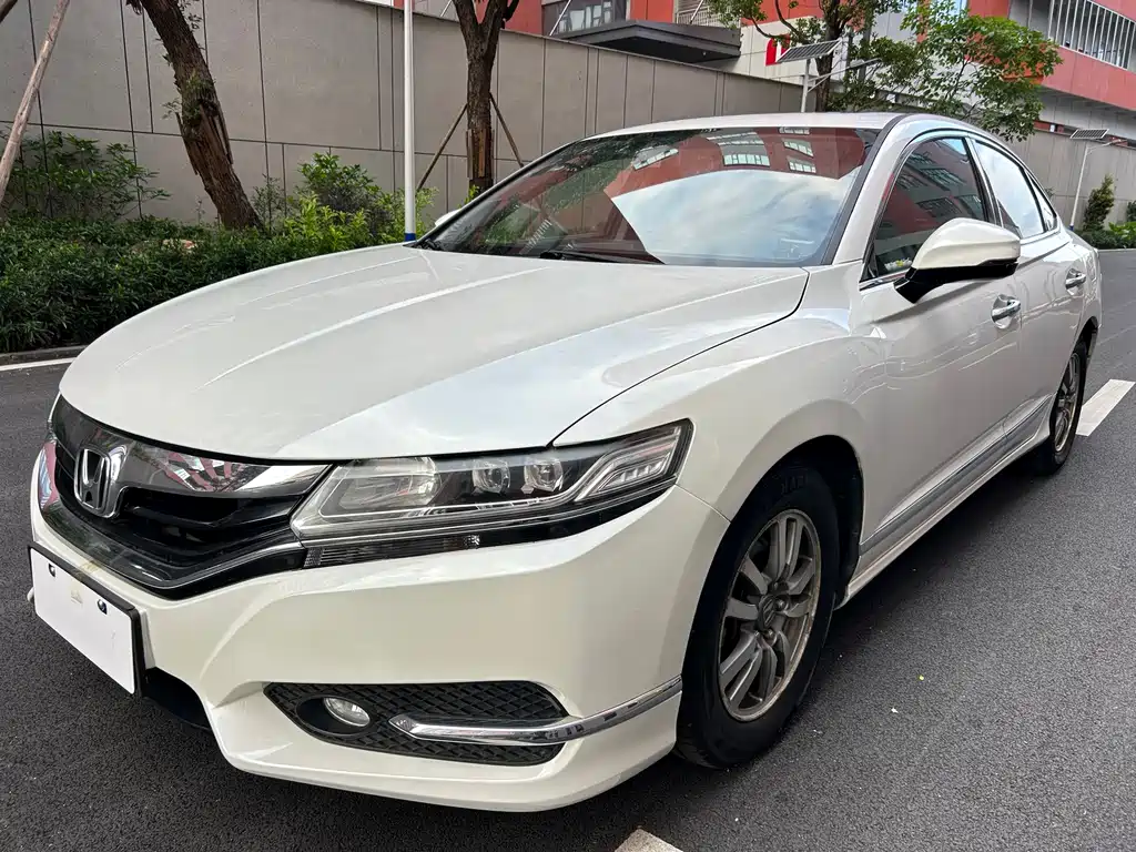 Honda Spirior 2015 2.0L Prestige Edition