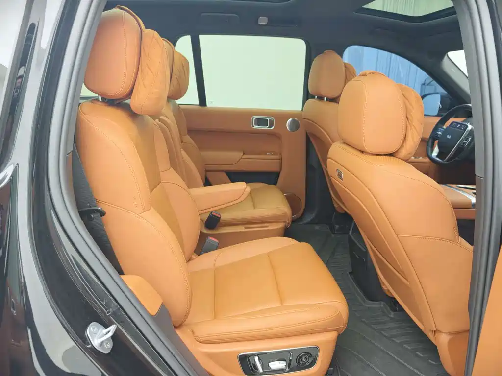 Li Auto L8 2024 Pro