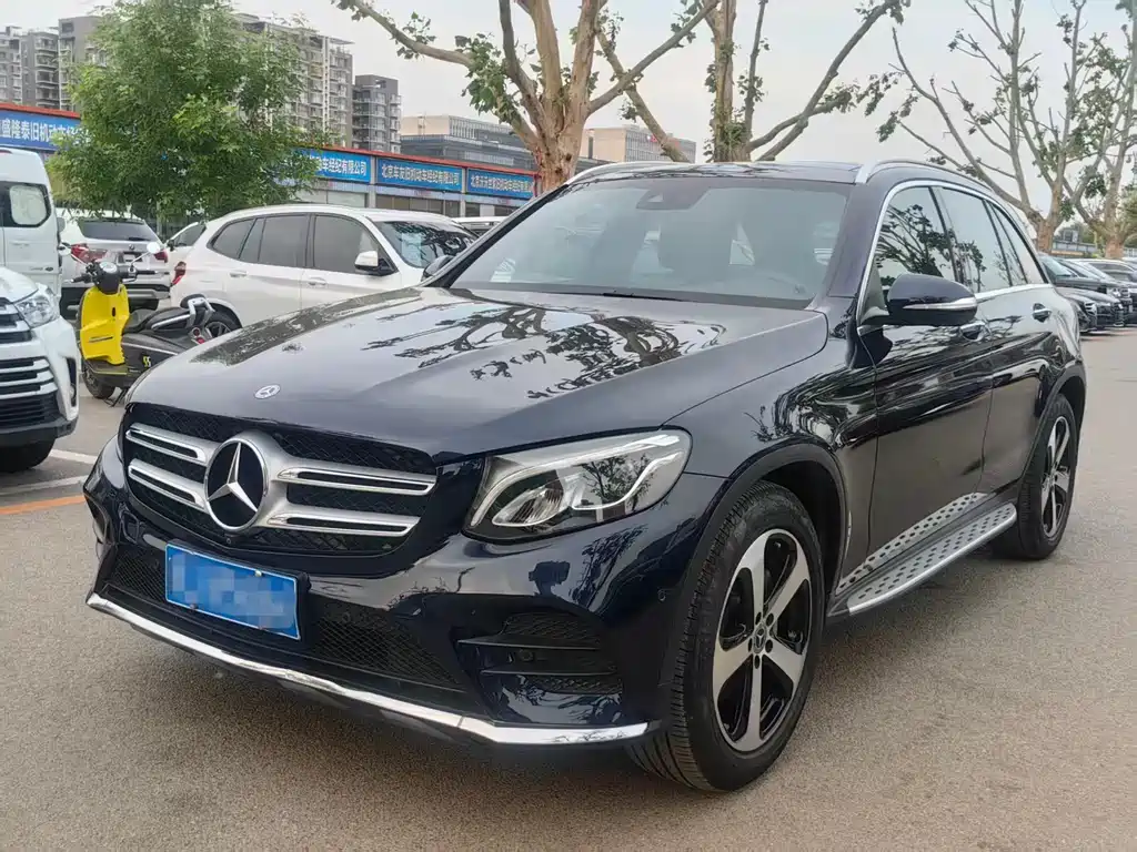 Mercedes-Benz GLC 260 4MATIC Luxury 2018