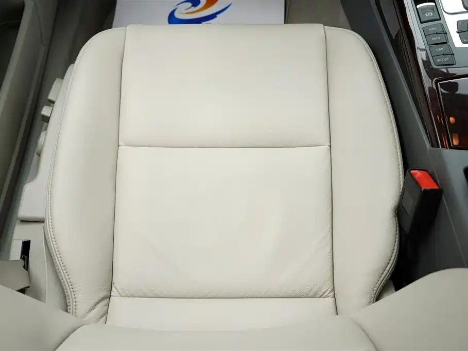 Audi A6L 2010 2.4L Technology Trim