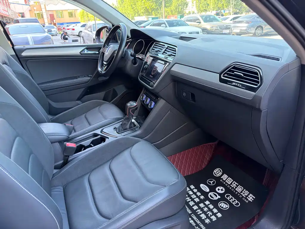 Volkswagen Tiguan L 2018 Facelift 330TSI Automatic FWD Luxury Edition