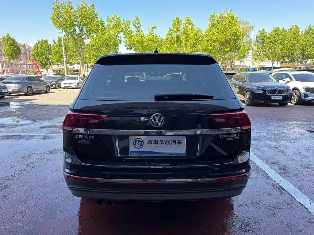 Volkswagen Tiguan L 2018 Facelift 330TSI Automatic FWD Luxury Edition