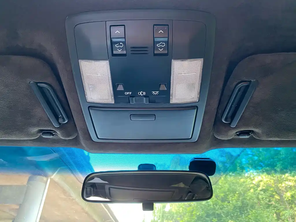 Prado 2018 3.5L Automatic TX-L Rear-Mounted Spare Tire