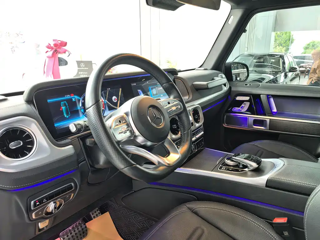 Mercedes-Benz G-Class 2023 G 350