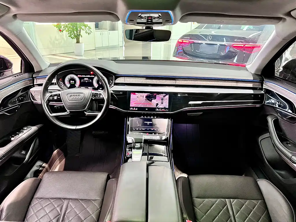 Audi A8L 55 TFSI quattro Flagship Edition 2024