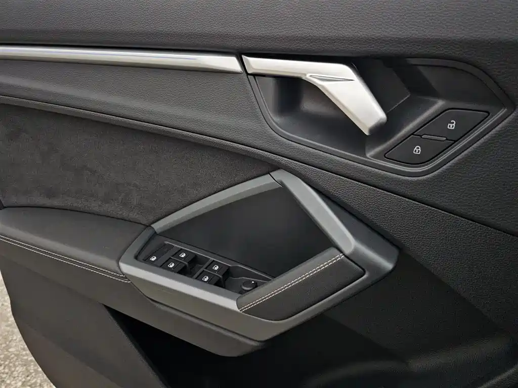 Audi Q3 2024 35 TFSI Fashion Dynamic