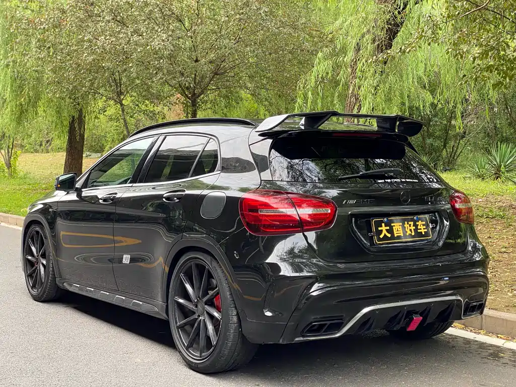 Mercedes-AMG GLA 45 4MATIC