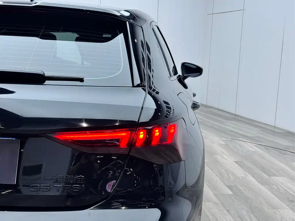Audi A3 2022 Sportback 35 TFSI Fashion Sport Edition