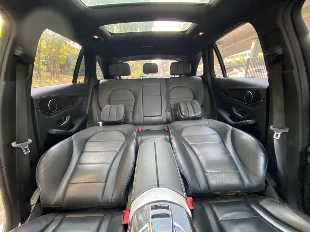 Mercedes-Benz GLC 2019 GLC 260 L 4MATIC Dynamic