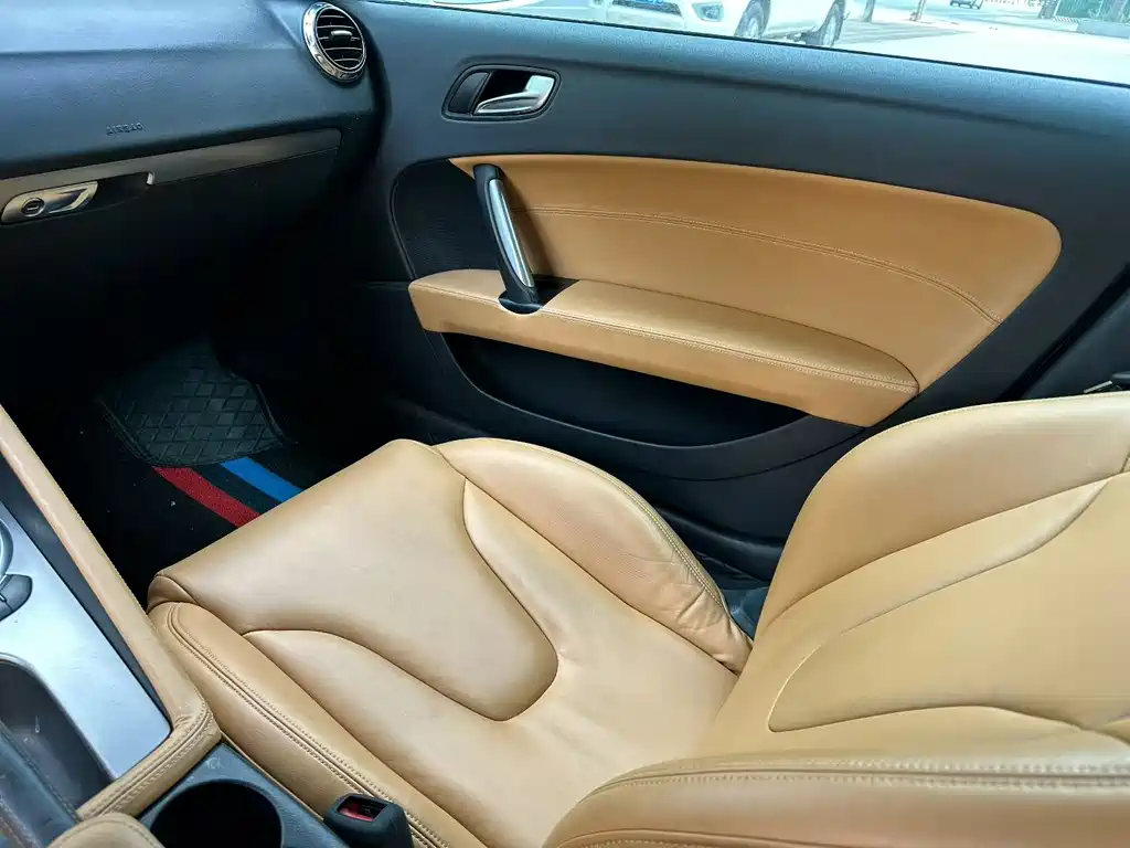 Audi TT 2011 TT Coupe 2.0TFSI