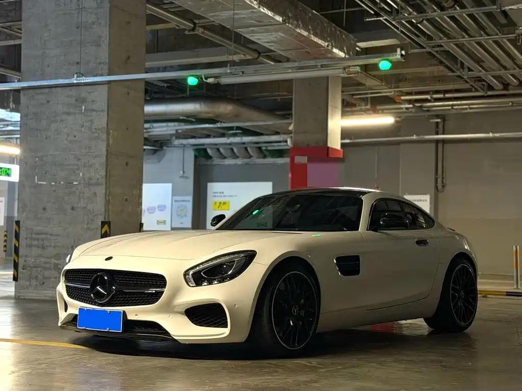 Mercedes-AMG GT S 2015