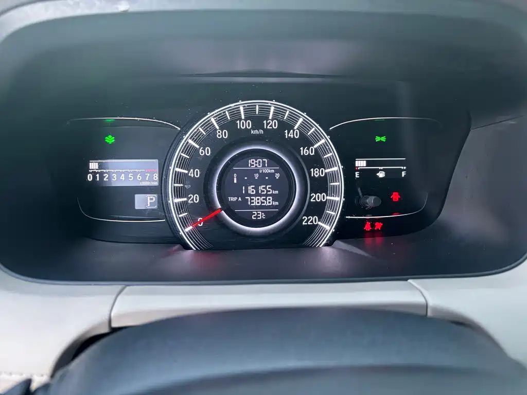 Honda Odyssey 2015 Facelift 2.4L Luxury Edition