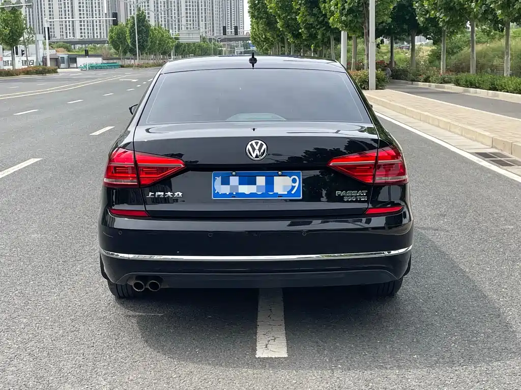 Passat 2017 330TSI DSG Zunrong Edition