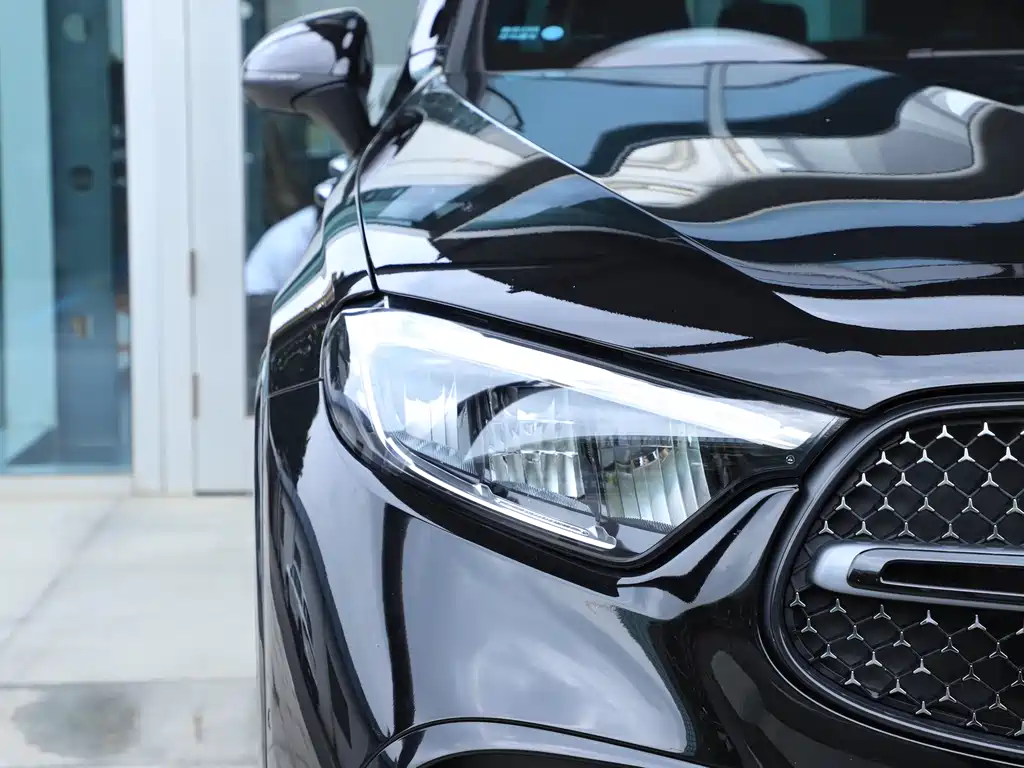 Mercedes-Benz GLC 300 L 4MATIC Dynamic 5-Seater 2024